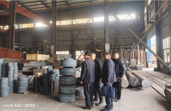 市工贸公司副总经理朱泽鹏带队赴黄石  考察黄石钢平模具有限公司等3家企业(2025/2/7)